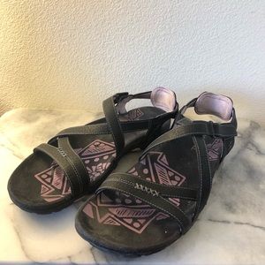 merrell black lilac keepsake